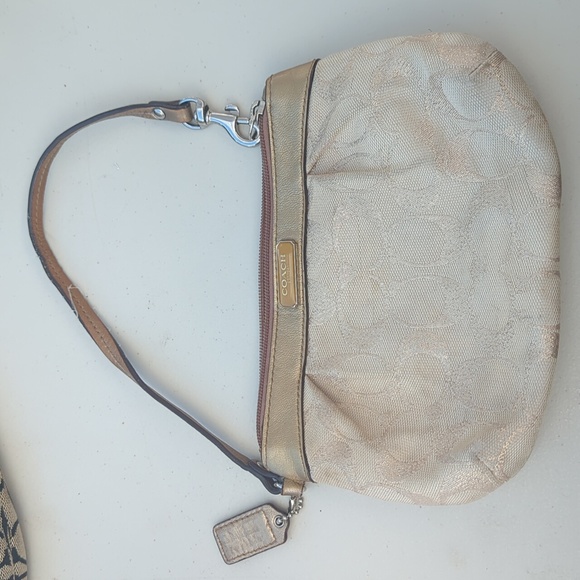 Coach Handbags - Coach Wallet